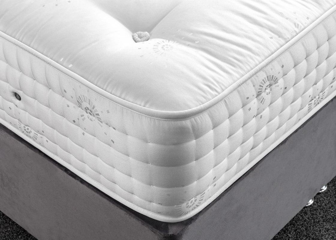 Gelwyn Luxury 1500 Pocket Spring Divan Bed & Mattress